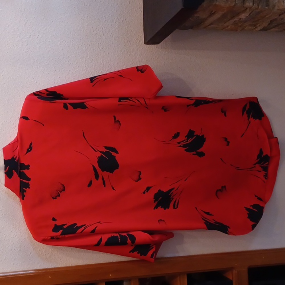 Nice Blouse - image 2